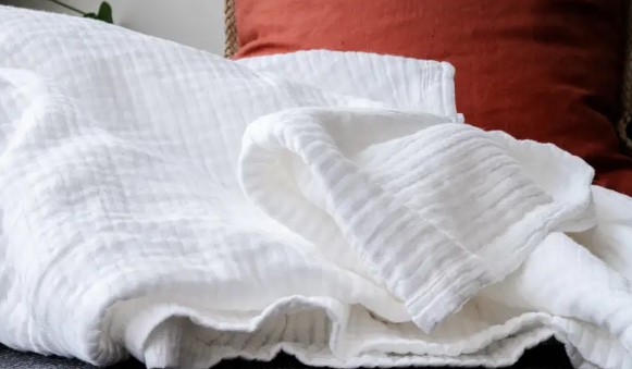 How To Keep Blankets Fluffy